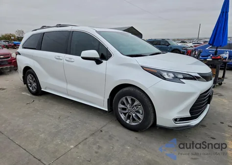 2024 Toyota Sienna Xle from USA, damaged, VIN 5TDYRKEC1RS219079